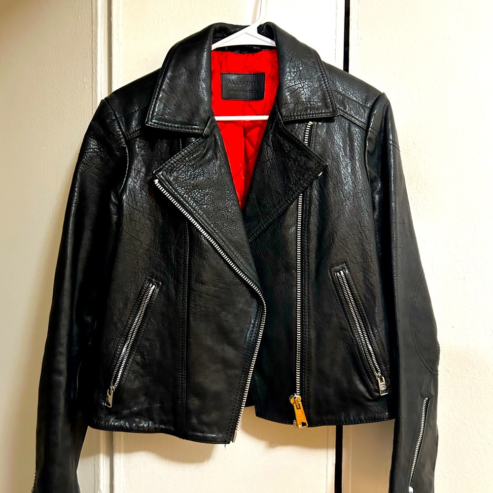 (Like New) All Saints Buffalo Leather Biker Jacket
US 6 UK 10 EU 38